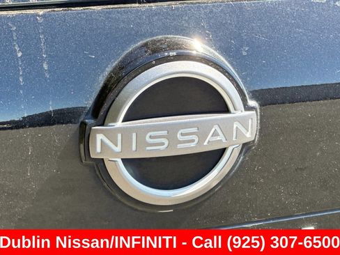 Used 2024 Nissan Rogue SL AWD/4WD image 50