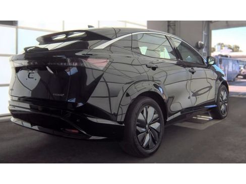 Used 2023 Nissan Ariya FWD image 3
