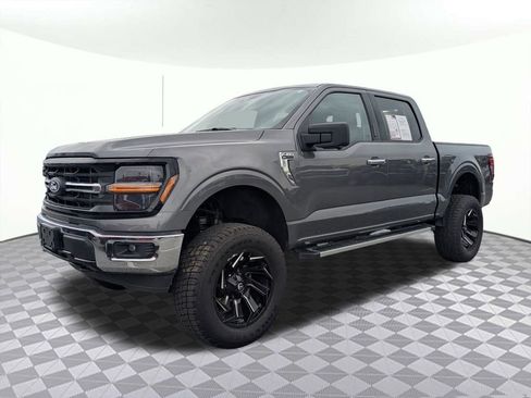 Used 2024 Ford F150 XLT AWD/4WD image 7