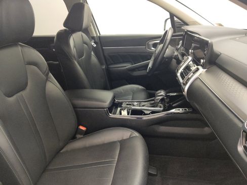 Used 2021 Kia Sorento SX FWD image 21
