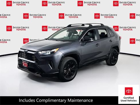 Certified 2025 Toyota RAV4 XSE AWD/4WD image 1