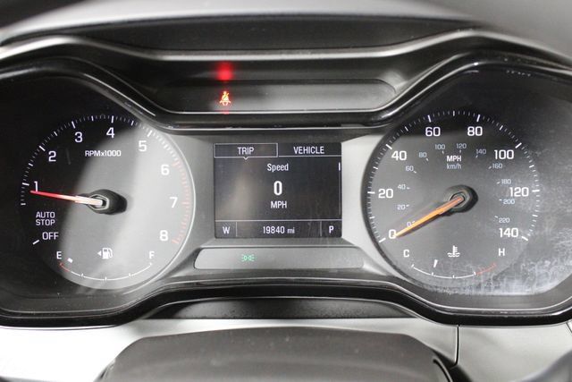 Used 2025 Chevrolet Trax LS w/ LS Convenience Package FWD image 11