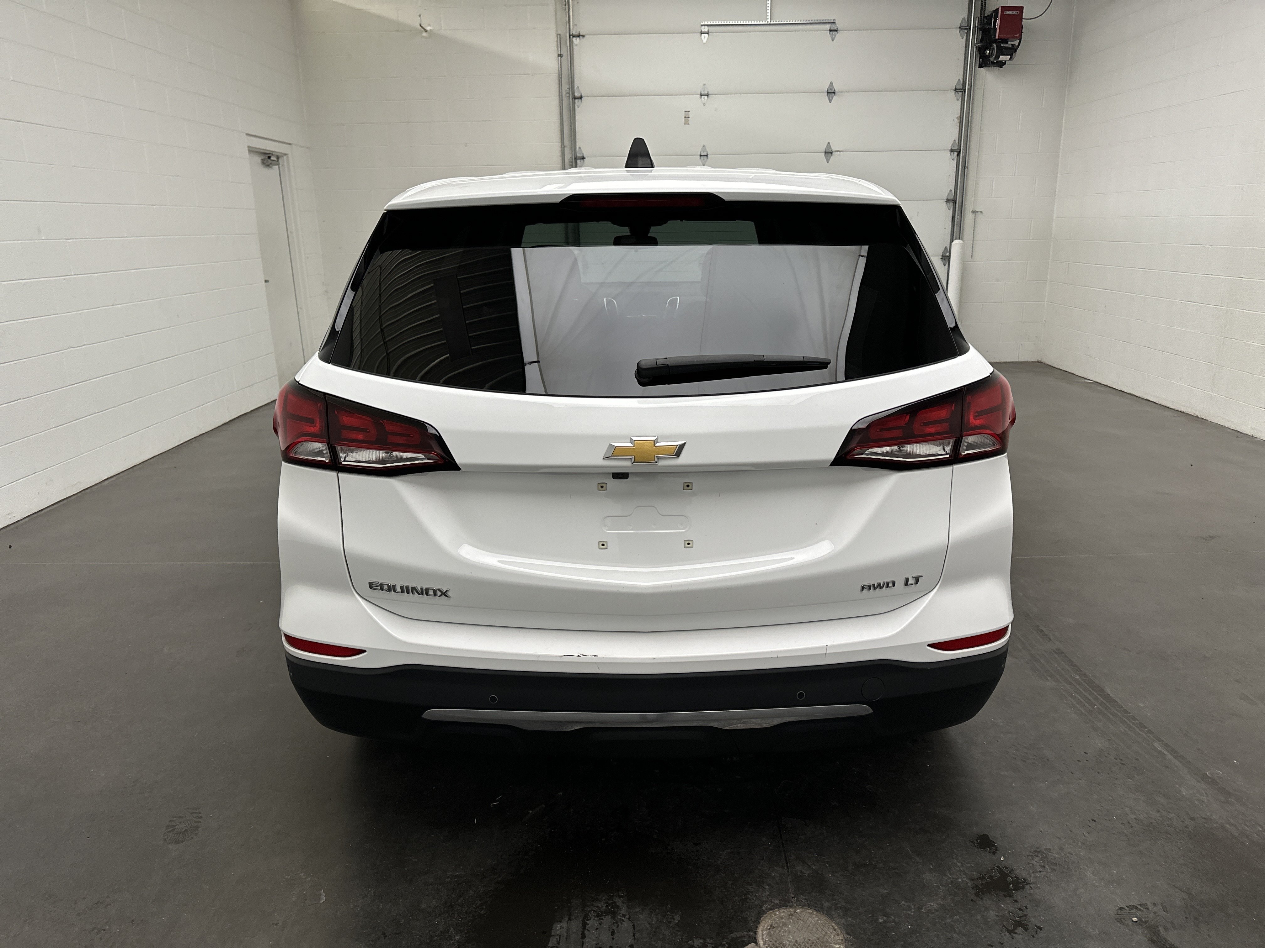 Used 2023 Chevrolet Equinox LT w/ LPO, Floor Liner Package AWD/4WD image 9