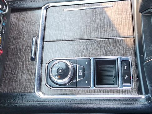 Used 2019 Ford Expedition Limited w/ Texas Edition Package image 21