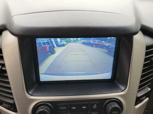 Used 2020 GMC Yukon XL Denali AWD/4WD image 17