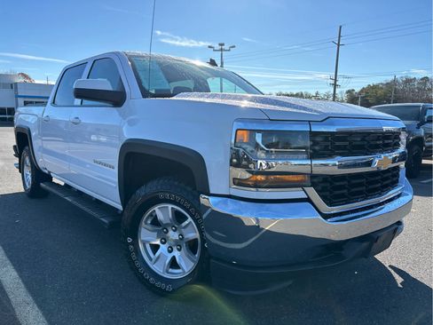 Used 2016 Chevrolet Silverado 1500 LT image 2