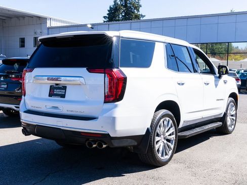 Used 2024 GMC Yukon Denali image 7