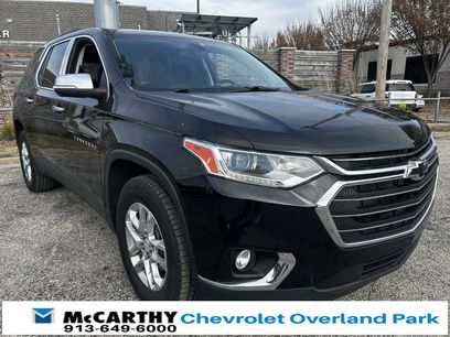 Used 2021 Chevrolet Traverse LT