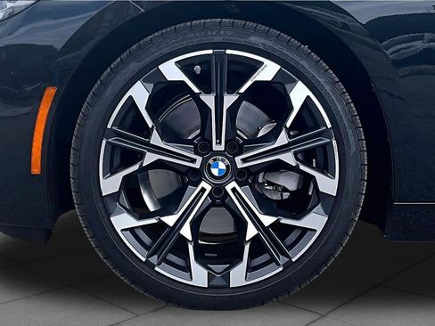 Used 2026 BMW 230i Coupe w/ Convenience Package RWD image 10