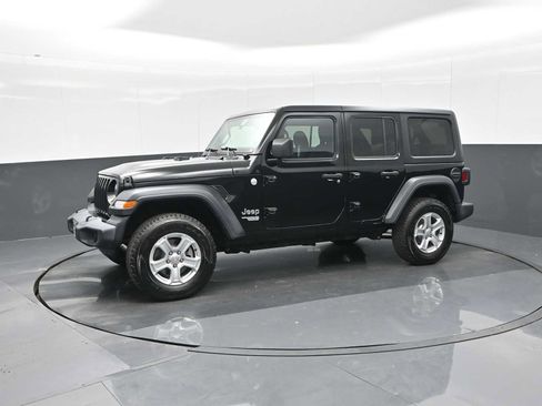 Used 2020 Jeep Wrangler Unlimited Sport S image 4
