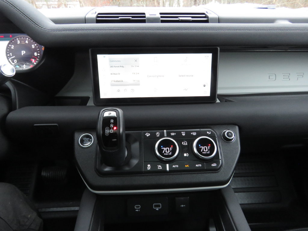 Used 2022 Land Rover Defender 110 SE AWD/4WD image 26
