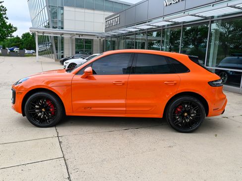 Used 2023 Porsche Macan GTS AWD/4WD image 8