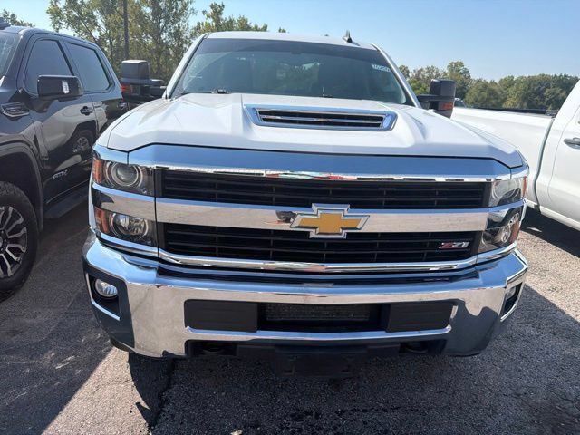 Used 2017 Chevrolet Silverado 2500 LT w/ LT Convenience Package AWD/4WD image 6