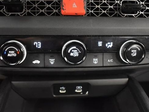 Used 2025 Honda Accord LX image 30