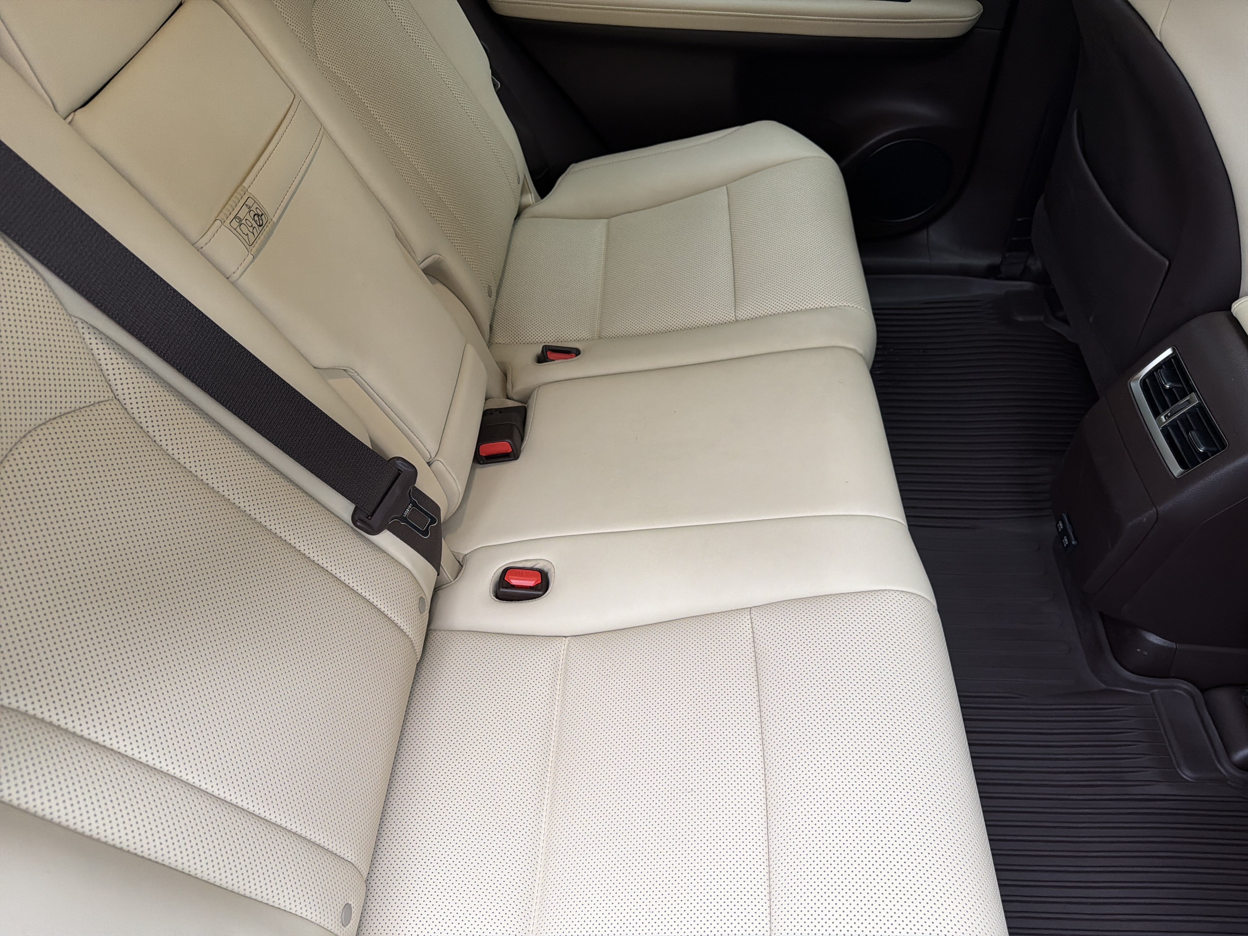 Used 2020 Lexus RX 350 AWD w/ Premium Package image 40
