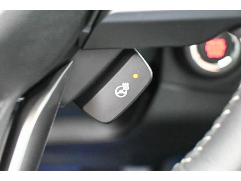 New 2025 Subaru Ascent Limited image 28