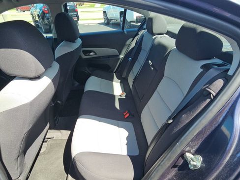Used 2014 Chevrolet Cruze LS FWD image 26
