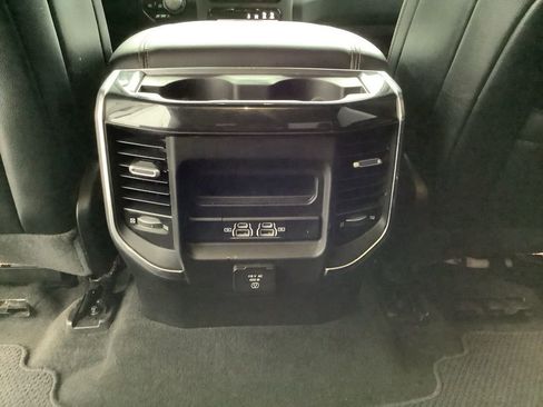 Used 2022 RAM 1500 Laramie w/ Sport Appearance Package image 33