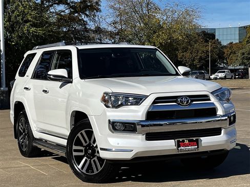 Used 2020 Toyota 4Runner Limited image 2