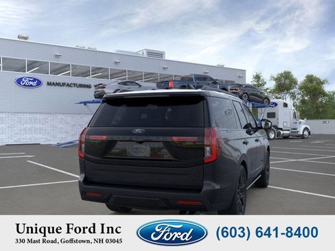New 2025 Ford Expedition Platinum w/ Stealth Performance Package image 31