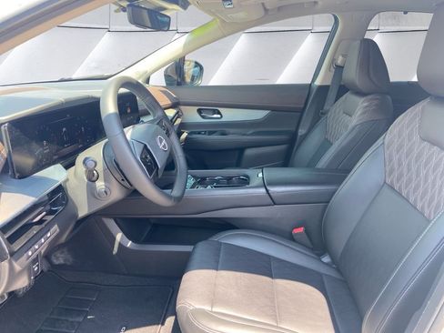 Used 2025 Nissan Murano Platinum w/ Cargo Package AWD/4WD image 7