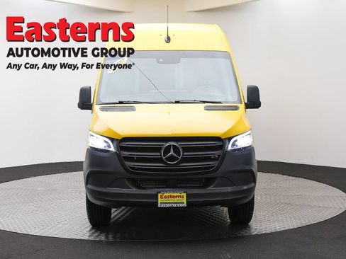 Used 2021 Mercedes-Benz Sprinter 2500 w/ Acoustic Package image 2