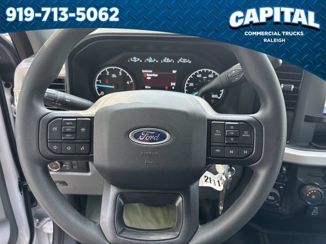 New 2026 Ford F550 4x4 Crew Cab image 26