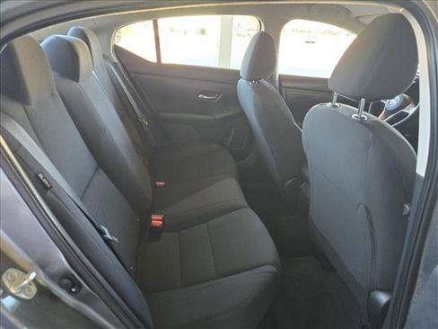 Used 2023 Nissan Sentra S image 11