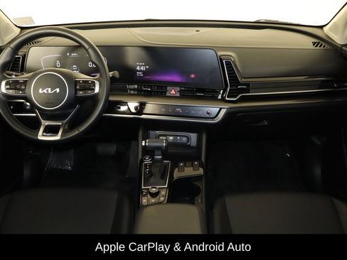Used 2024 Kia Sportage EX FWD image 11