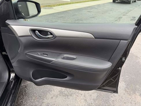 Used 2019 Nissan Sentra S image 20