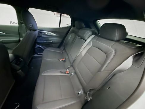 New 2026 Chevrolet Equinox EV LT image 25