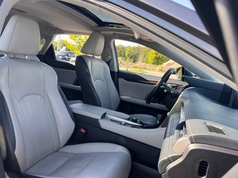 Used 2017 Lexus RX 350 FWD w/ Premium Package image 34