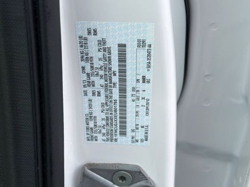 Used 2014 Ford Escape Titanium w/ Equipment Group 401A FWD image 39