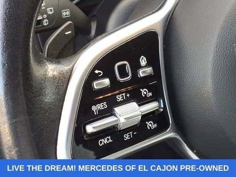 Certified 2021 Mercedes-Benz GLC 300 image 9