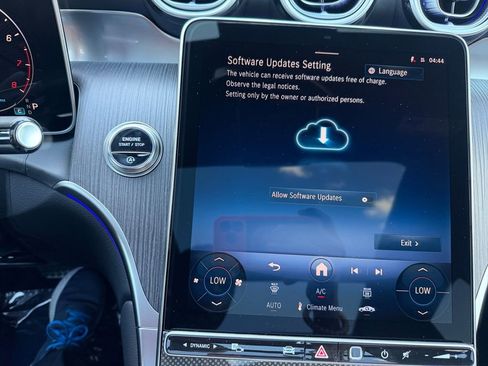New 2026 Mercedes-Benz GLC 300 4MATIC image 19