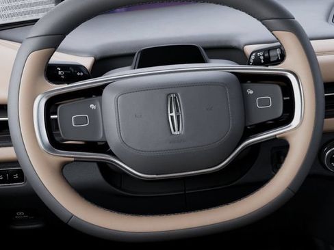 New 2027 Lincoln Navigator Black Label AWD/4WD image 14