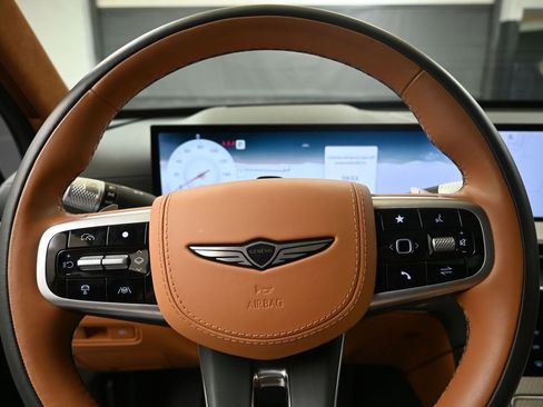 Used 2025 Genesis GV80 3.5T Prestige image 26