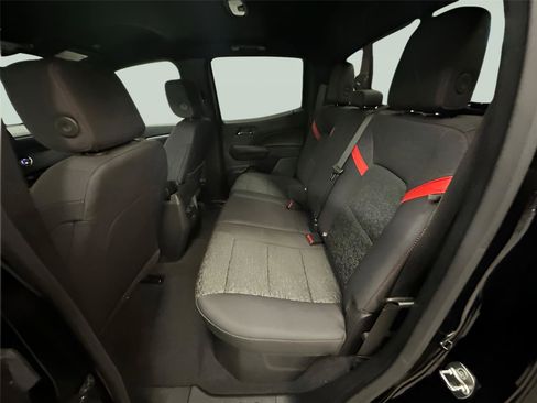 Used 2024 Chevrolet Colorado Z71 w/ Z71 Convenience Package 2 image 29