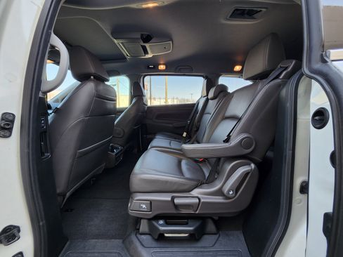 Used 2018 Honda Odyssey Elite image 22