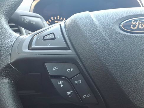 Used 2019 Ford Edge SE AWD/4WD image 15