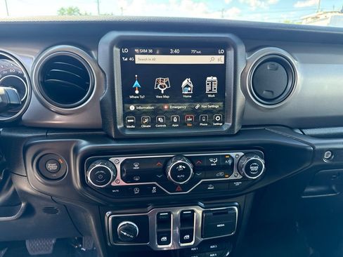 Certified 2023 Jeep Wrangler Sport AWD/4WD image 13