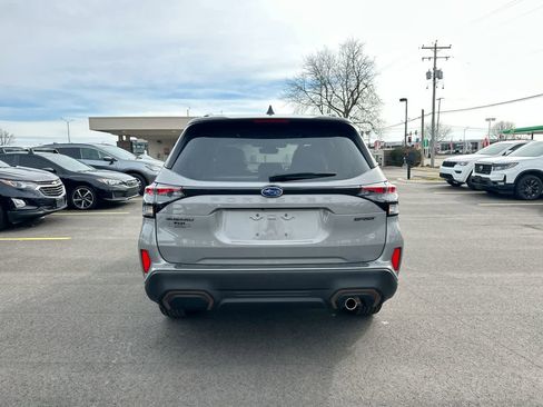 Used 2025 Subaru Forester Sport image 12