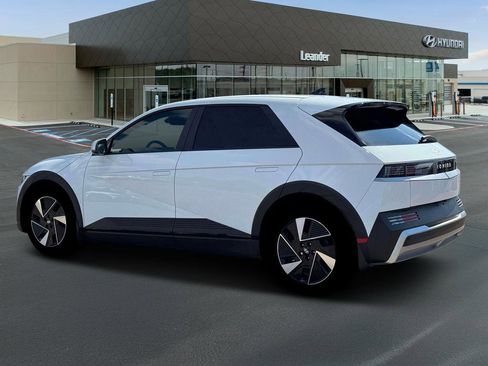 New 2026 Hyundai Ioniq 5 SEL RWD image 4