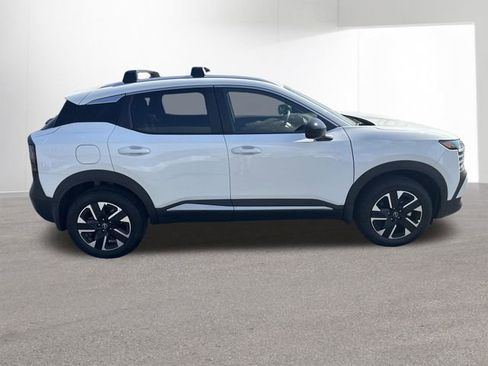New 2026 Nissan Kicks SV w/ SV Premium Package image 31