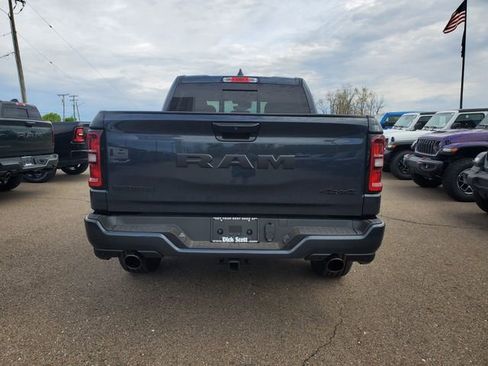 New 2026 RAM 1500 4x4 Crew Cab image 7