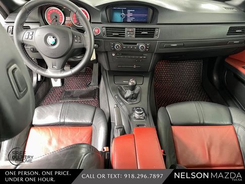 Used 2011 BMW M3 Convertible image 33