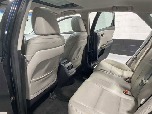 Used 2016 Toyota Avalon XLE Plus image 12