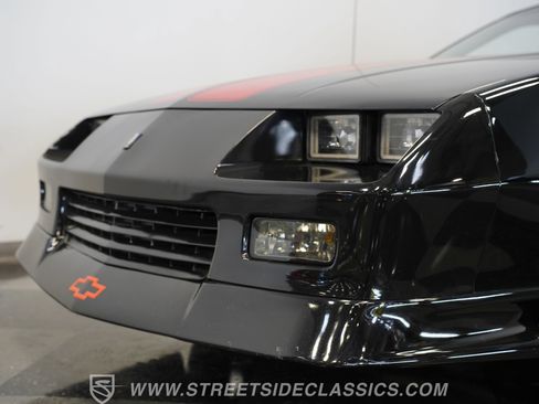Used 1992 Chevrolet Camaro RS image 25