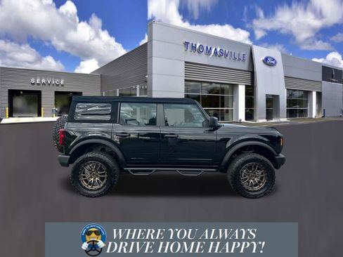 Certified 2022 Ford Bronco 4-Door AWD/4WD image 2