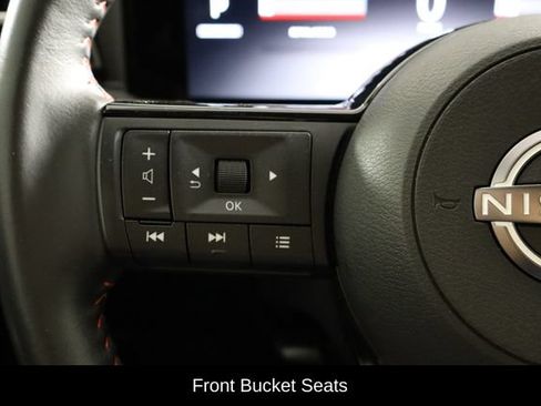 Used 2025 Nissan Kicks SR FWD image 8